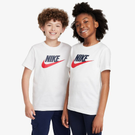 Nike Sportswear Big Kids' T-Sh Gyerek - Póló - Fehér - L