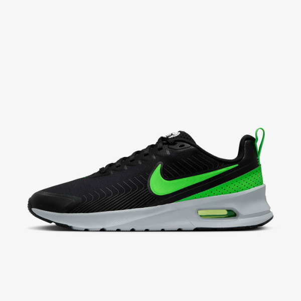 NIKE AIR MAX NUAXIS Férfi - Utcai cipő - Fekete - 42